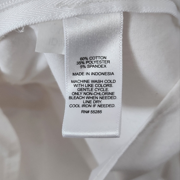 Express off shoulder wrap top with balloon sleeves - Picture 4 of 5